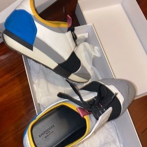 Balenciaga Race Runner !!!